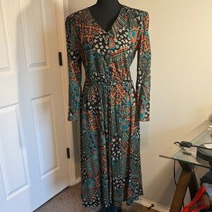 VTG Long Sleeve V-Neck Midi Dress in Teal and Rust Print